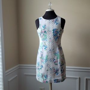 Lilly PULITZER Rare iridescent white blue Size 4 Fitted Dress EUC
